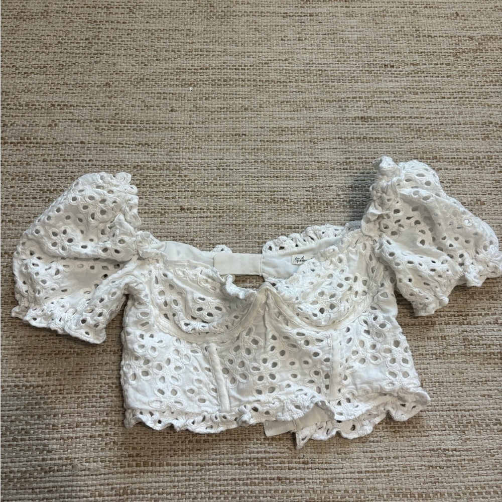 For love and lemons puff sleeve top
